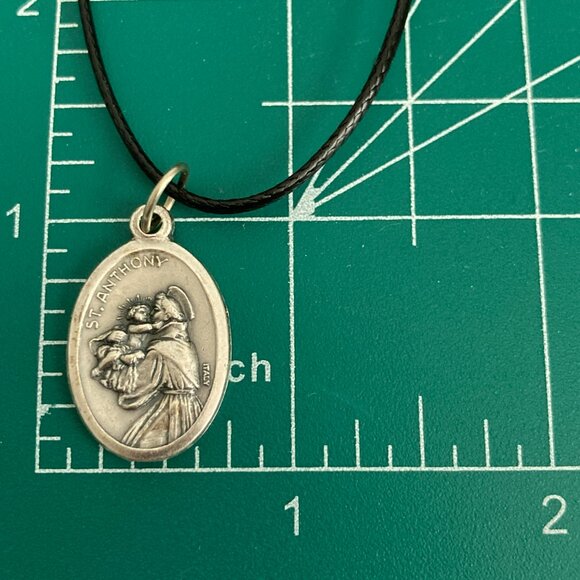 Vintage Saint St. Francis Medal Necklace Italy 18" Patron Saint Of Animals Dogs - Picture 11 of 13
